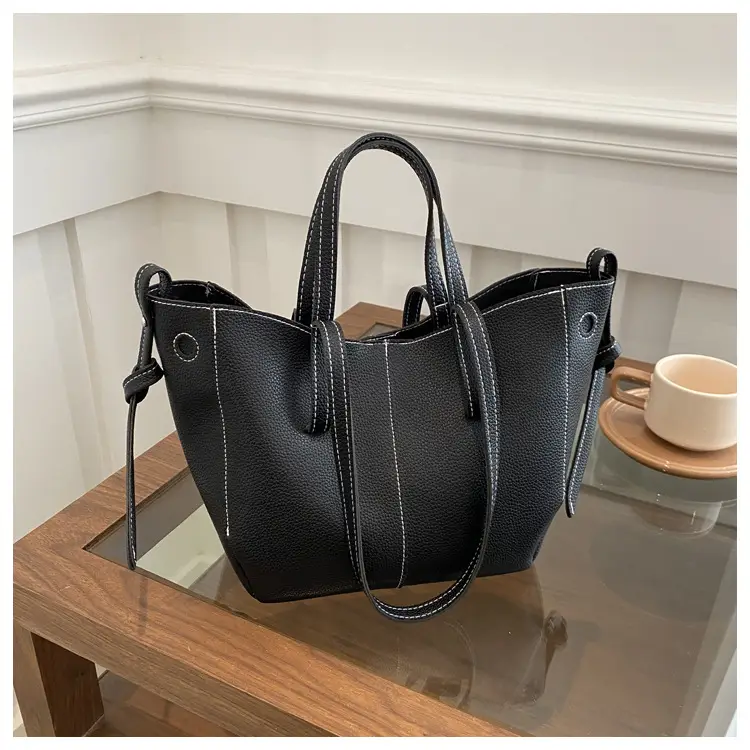 White PU Leather Shoulder Bag with Wings Design — feature 9