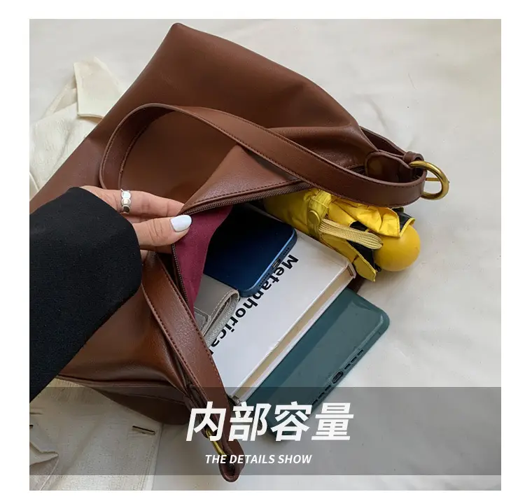 2024 Women's Large Capacity Crossbody Bag Black Leather — feature 6
