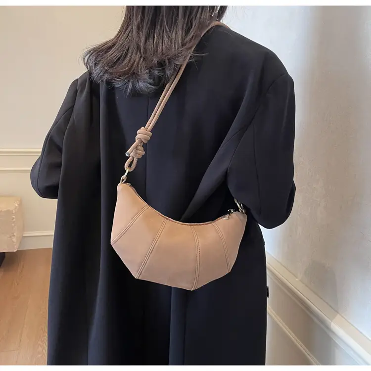 Crossbody Bag Women Brown 2024 New Fashion — feature 8