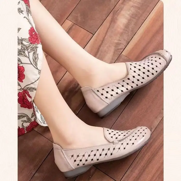 2025 Spring and Summer New Leather Sandals Women's Vintage Hollow Breathable Beef Sole Non-Slip Hole Shoes Flat Moms Shoes — feature 7