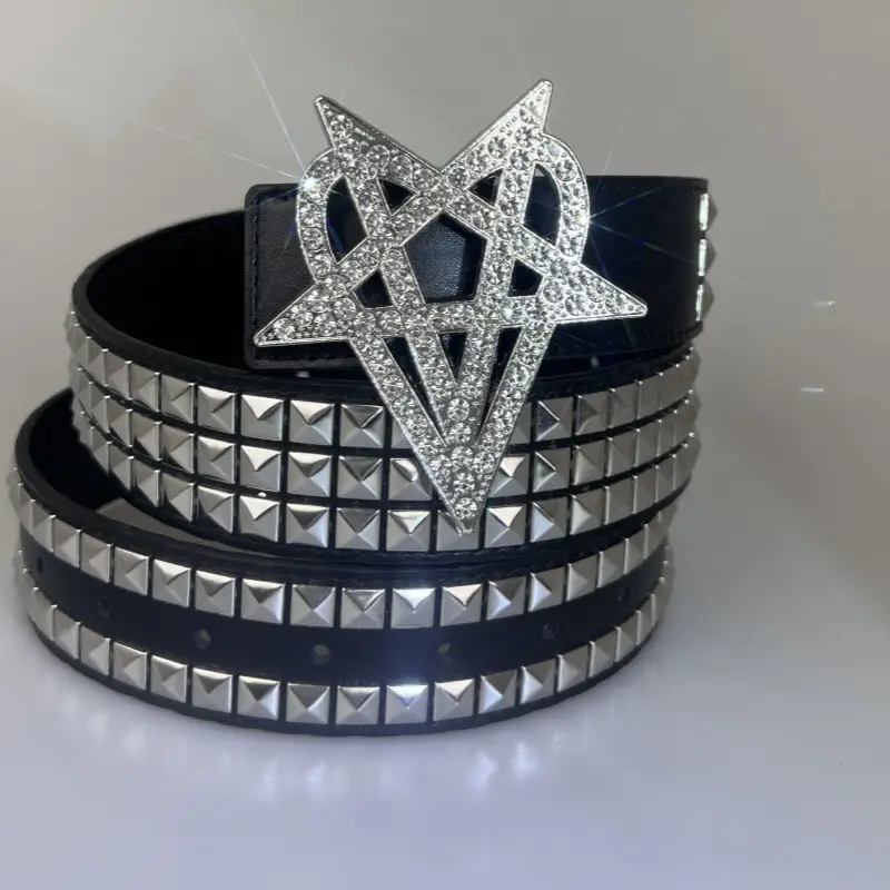 Diamond Star Belt Belt with Heart Design — feature 4