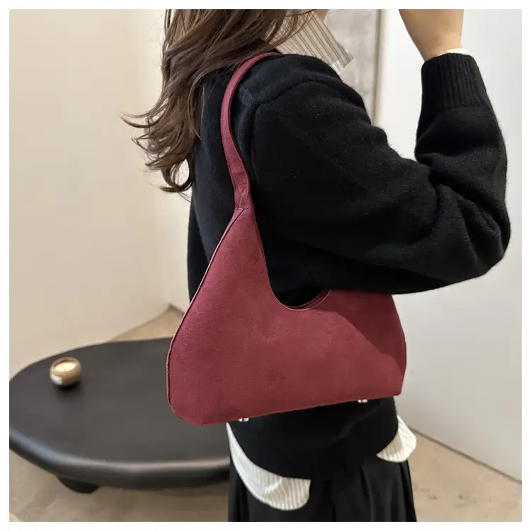 Women's Suede Shoulder Bag Vintage Patchwork Design — feature 10