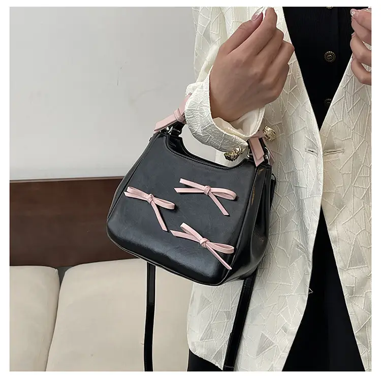 Black Bow Detail Shoulder Bag for Girls 2025 — feature 12