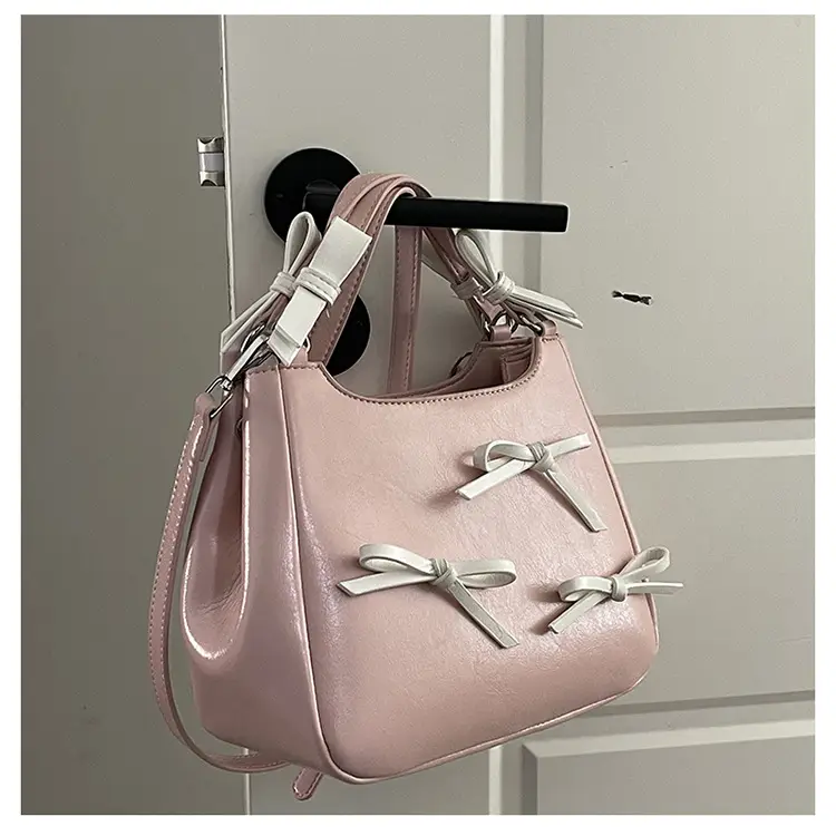 Black Bow Detail Shoulder Bag for Girls 2025 — feature 21