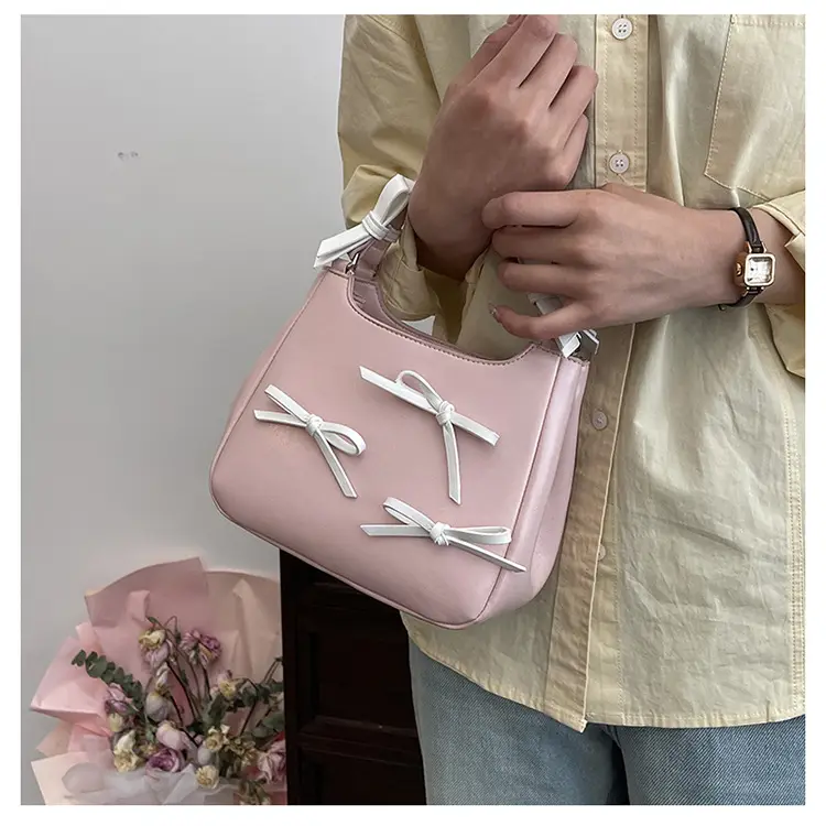 Black Bow Detail Shoulder Bag for Girls 2025 — feature 9