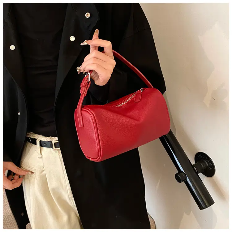 Women's Tan Leather Shoulder Bag 2026 Winter New — feature 24
