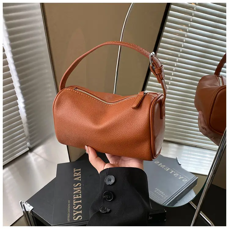 Women's Tan Leather Shoulder Bag 2026 Winter New — feature 41
