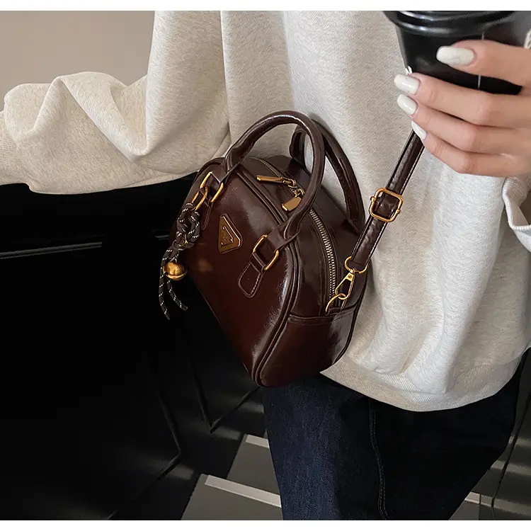 Women's Brown Leather Crossbody Bag with Chain Strap — feature 23