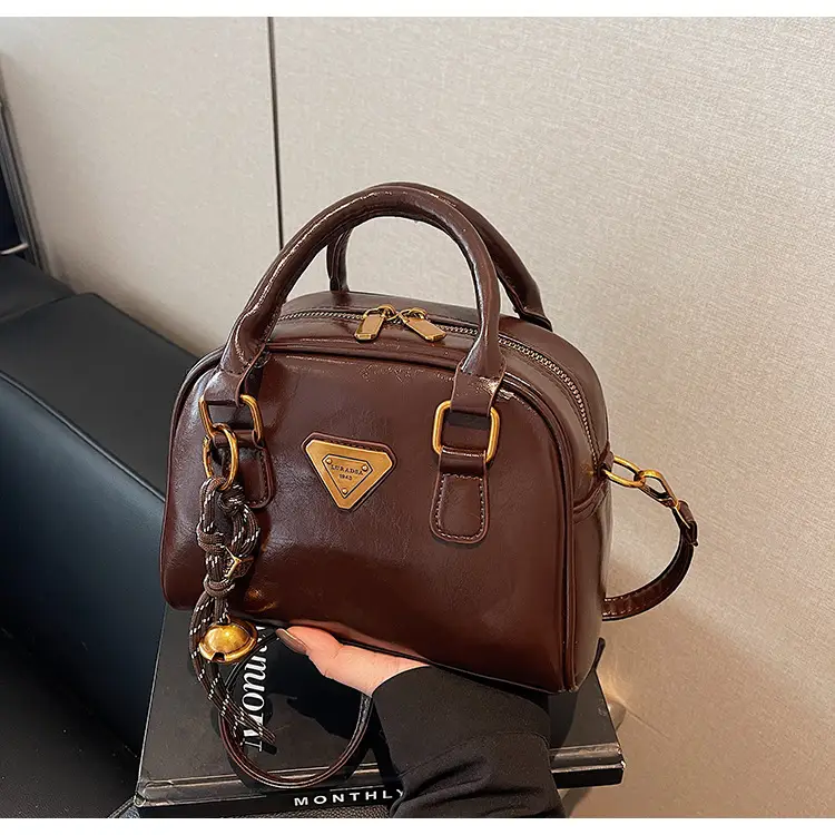 Women's Brown Leather Crossbody Bag with Chain Strap — feature 30