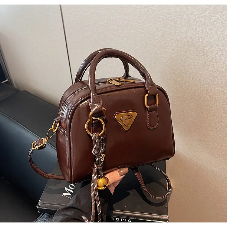 Women's Brown Leather Crossbody Bag with Chain Strap — feature 31