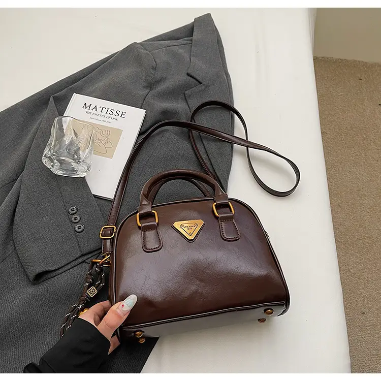 Women's Brown Leather Crossbody Bag with Chain Strap — feature 32