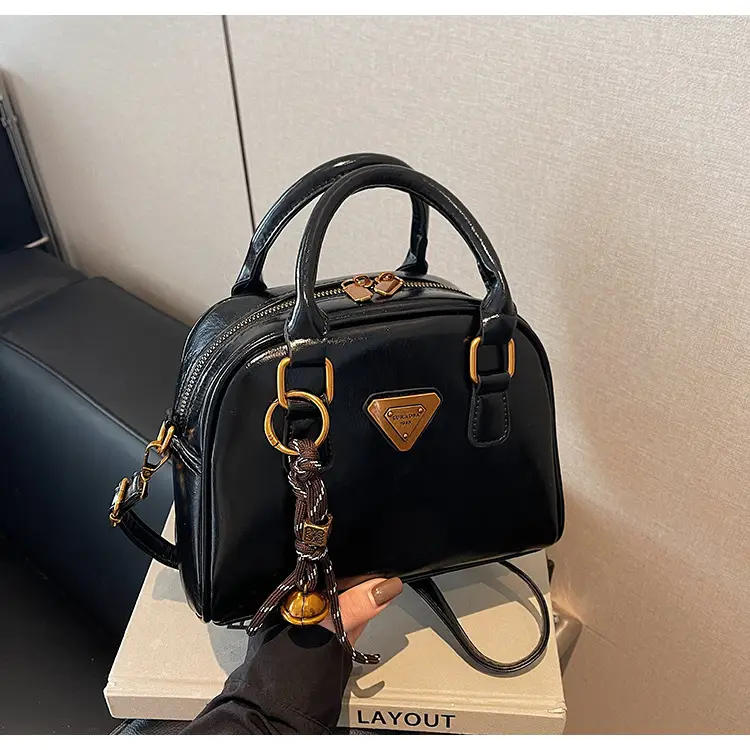 Women's Brown Leather Crossbody Bag with Chain Strap — feature 34