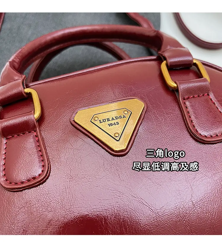 Women's Brown Leather Crossbody Bag with Chain Strap — feature 4