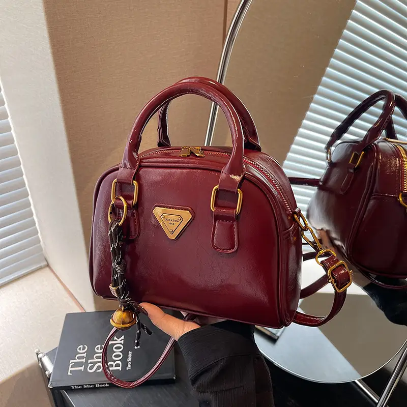 Women's Brown Leather Crossbody Bag with Chain Strap