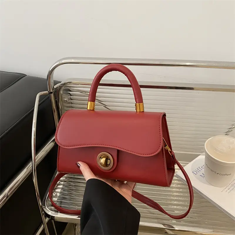 Women's Red Textured Shoulder Bag with Gold Clasp - Image 6