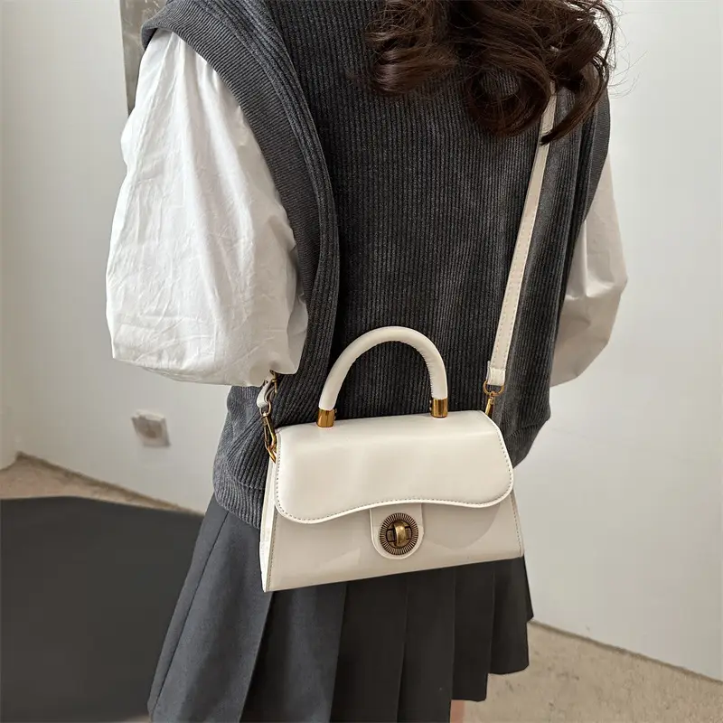 Women's Red Textured Shoulder Bag with Gold Clasp - Image 7