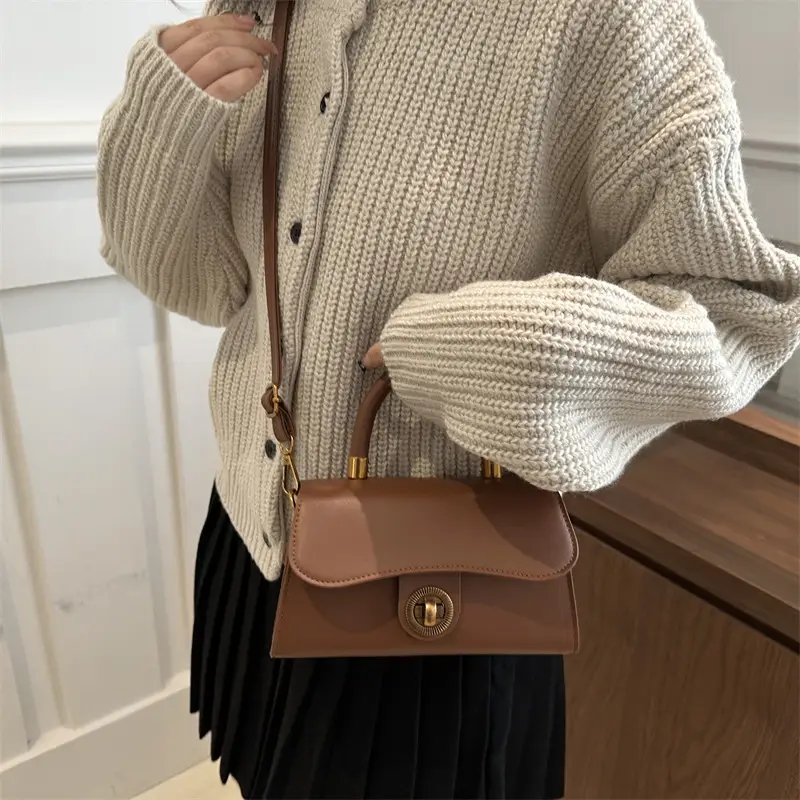 Women's Red Textured Shoulder Bag with Gold Clasp - Image 8