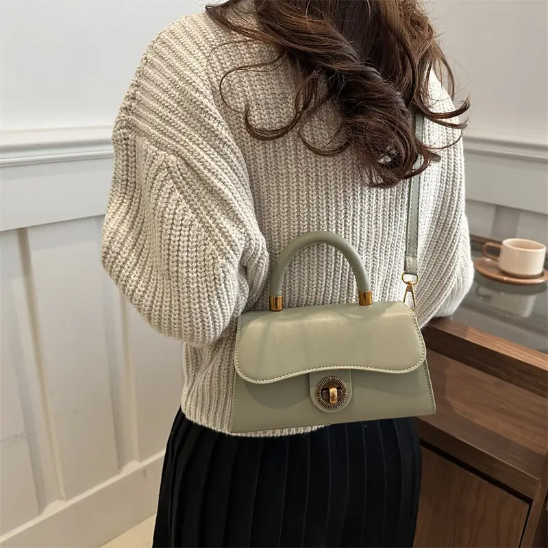 Women's Red Textured Shoulder Bag with Gold Clasp - Image 9