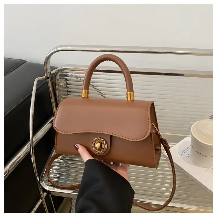Women's Red Textured Shoulder Bag with Gold Clasp - Image 5