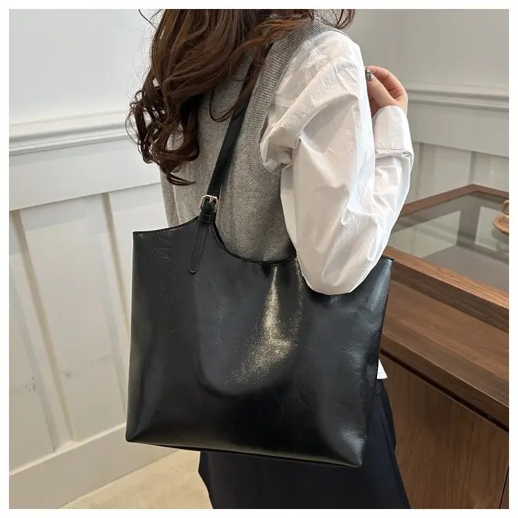 Women Vintage Brown Leather Shoulder Tote Bag Large Capacity — feature 10