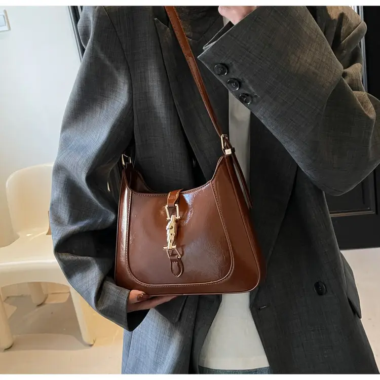 Pink Leather Shoulder Bag for Women 2025 — feature 30