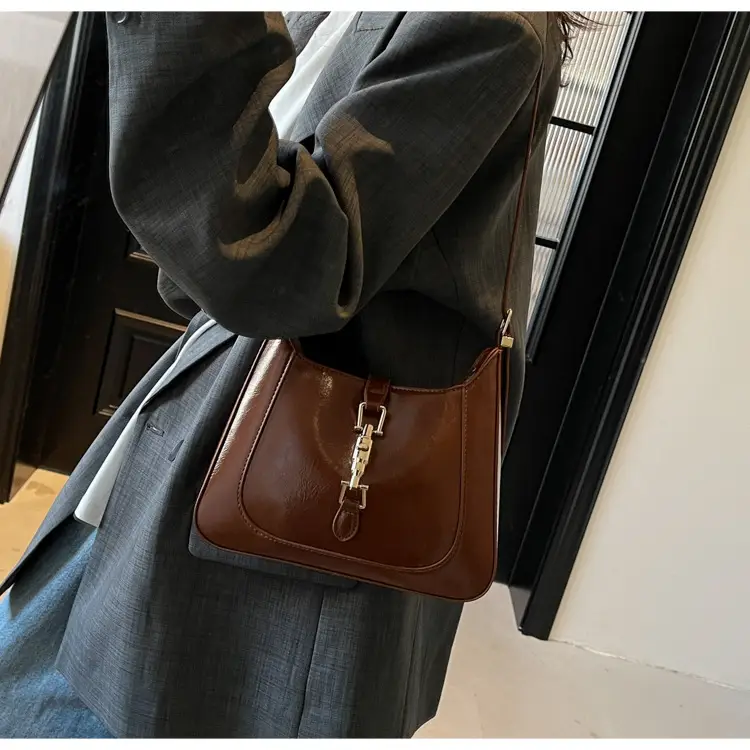 Pink Leather Shoulder Bag for Women 2025 — feature 31