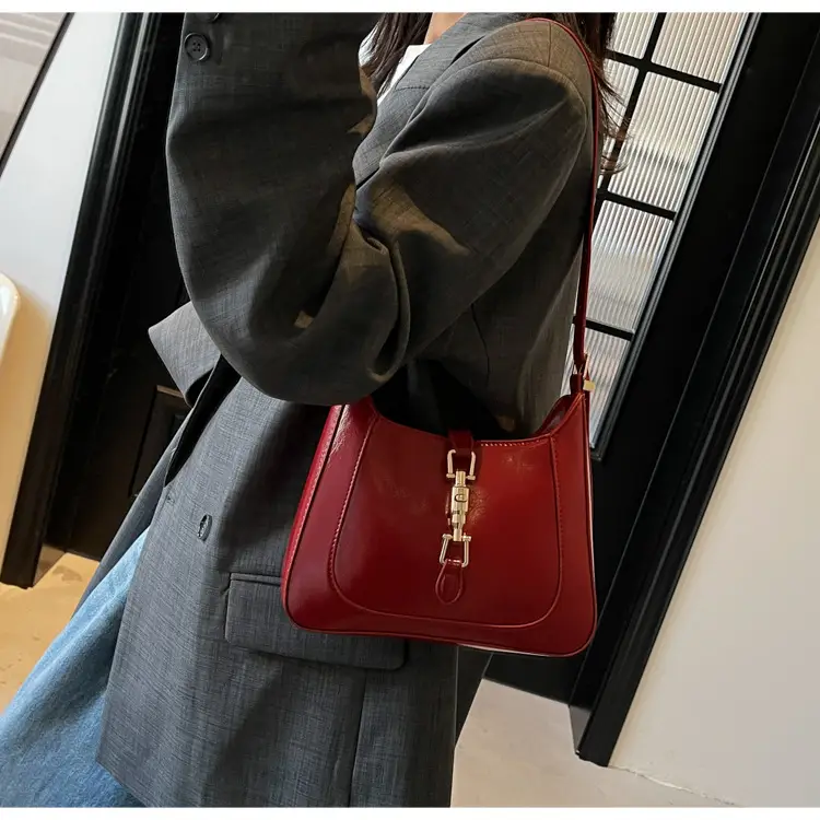 Pink Leather Shoulder Bag for Women 2025 — feature 33