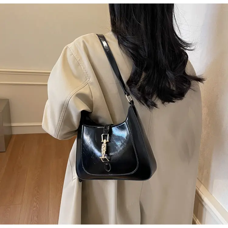 Pink Leather Shoulder Bag for Women 2025 — feature 39