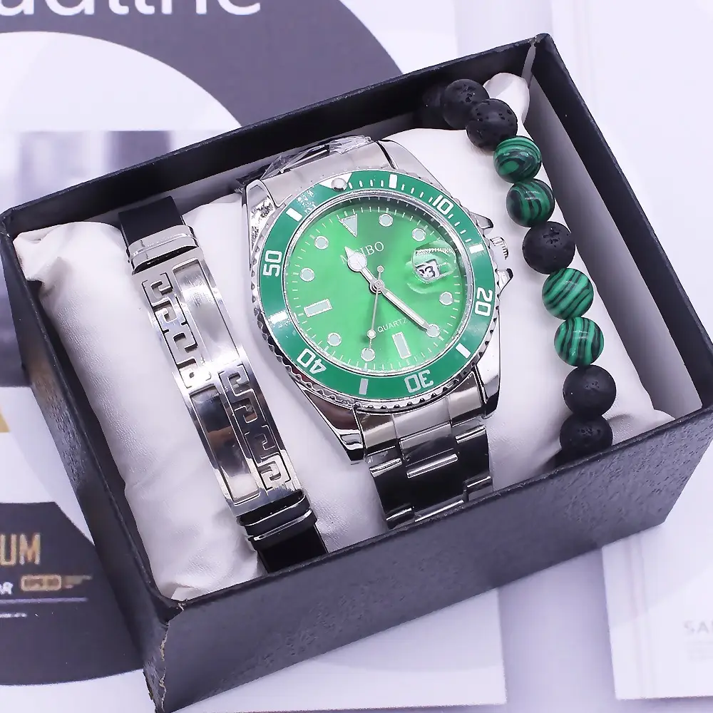 Men's Green Dial Bracelet Watch with Stainless Steel Band — feature 10