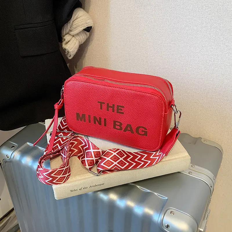 Red Korean Style Mini Shoulder Bag with Wide Strap - Image 4