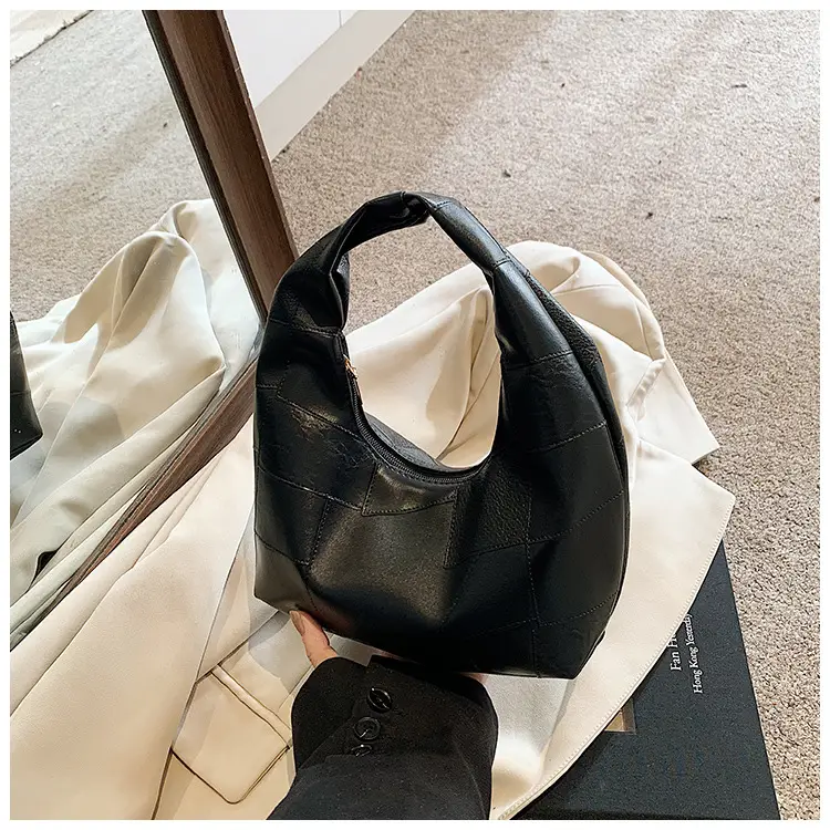 2025 Red Leather Shoulder Bag Large Capacity Casual Fashion — feature 19
