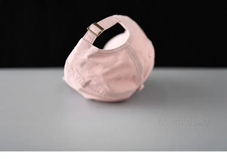 White Korean Style Baseball Cap for Men Women — feature 10
