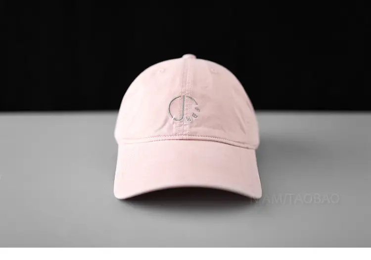 White Korean Style Baseball Cap for Men Women — feature 9