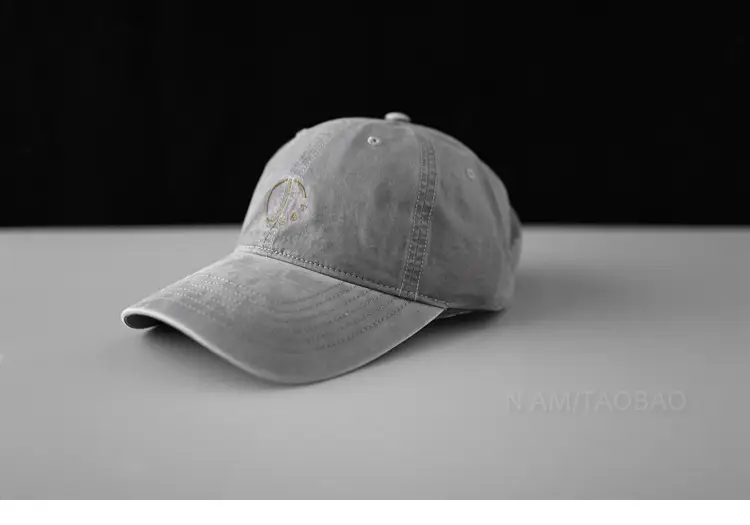 White Korean Style Baseball Cap for Men Women