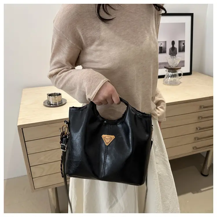 Vintage Brown Leather Tote Bag with Gold Plated Logo — feature 23