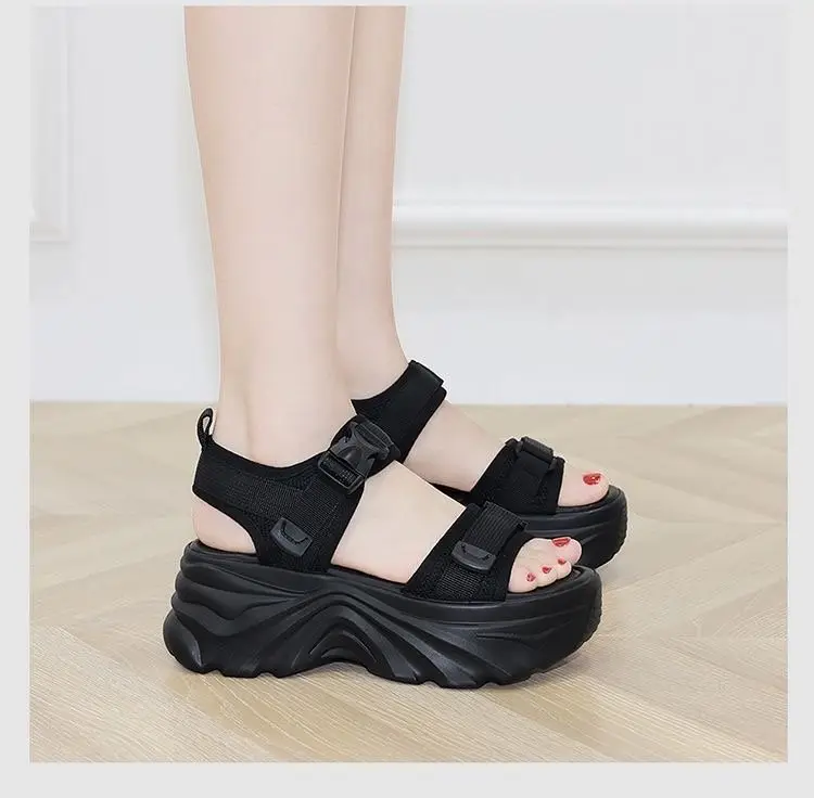 Internet Celebrity Torre Sandals Women's 2025 Summer New All-Match Soft Sole Non-Slip Thick Bottom Platform Sports Beach Shoes — feature 4