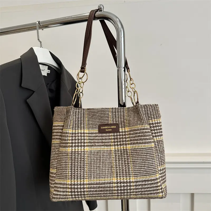 Women's Vintage Plaid Shoulder Bag 2024 Winter New - Image 2