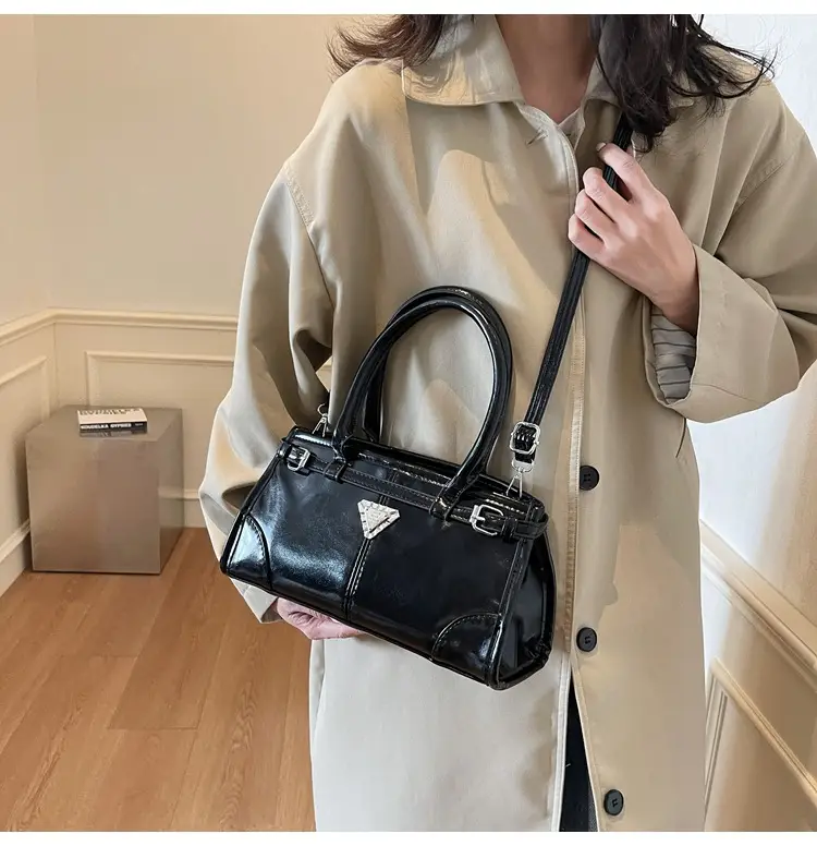 Women's Pink Leather Crossbody Bag with Heart Detail — feature 26