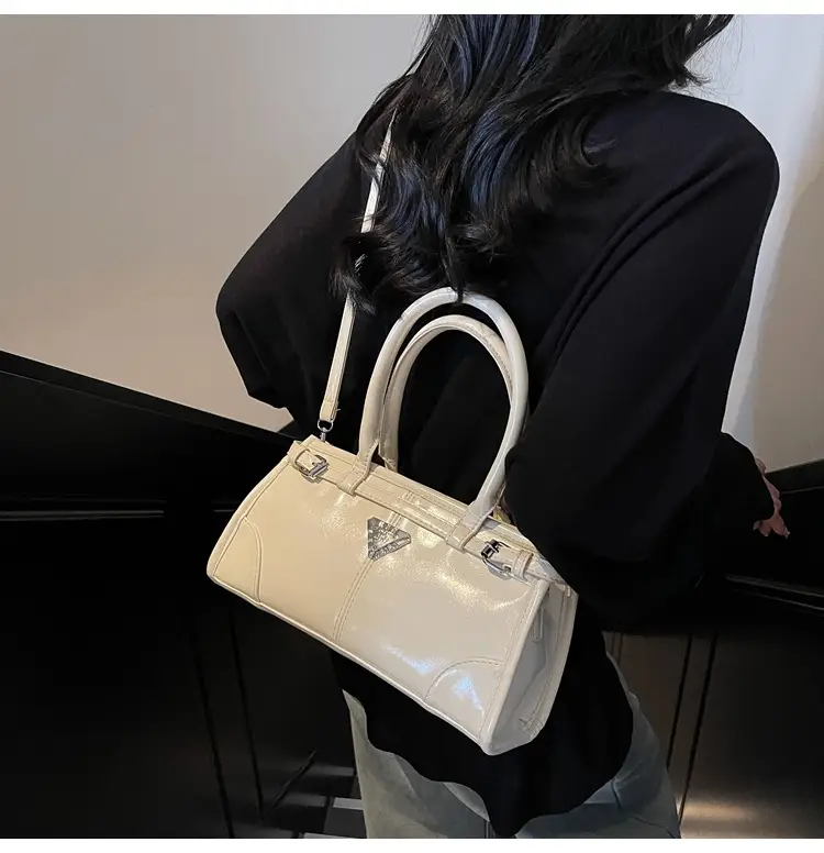 Women's Pink Leather Crossbody Bag with Heart Detail — feature 33