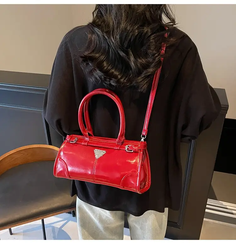 Women's Pink Leather Crossbody Bag with Heart Detail — feature 40
