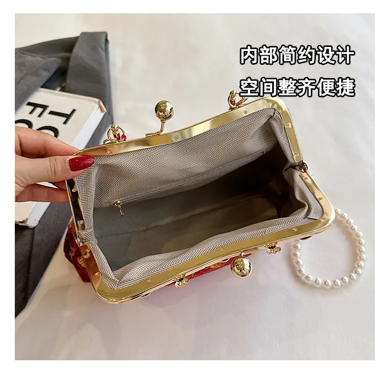 Green Embroidered Tassel Handbag for Women — feature 11