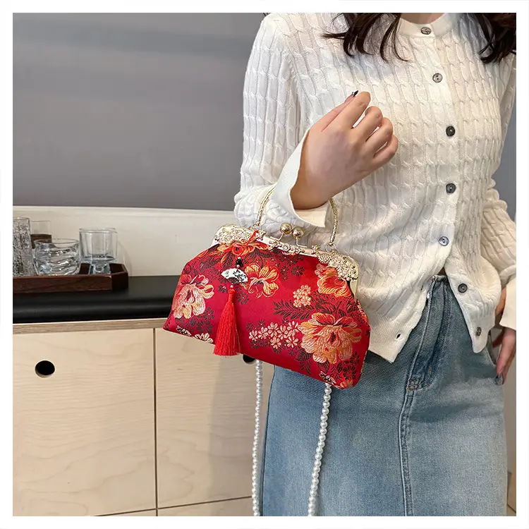 Green Embroidered Tassel Handbag for Women — feature 26
