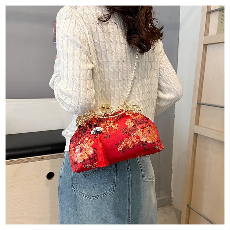 Green Embroidered Tassel Handbag for Women — feature 28