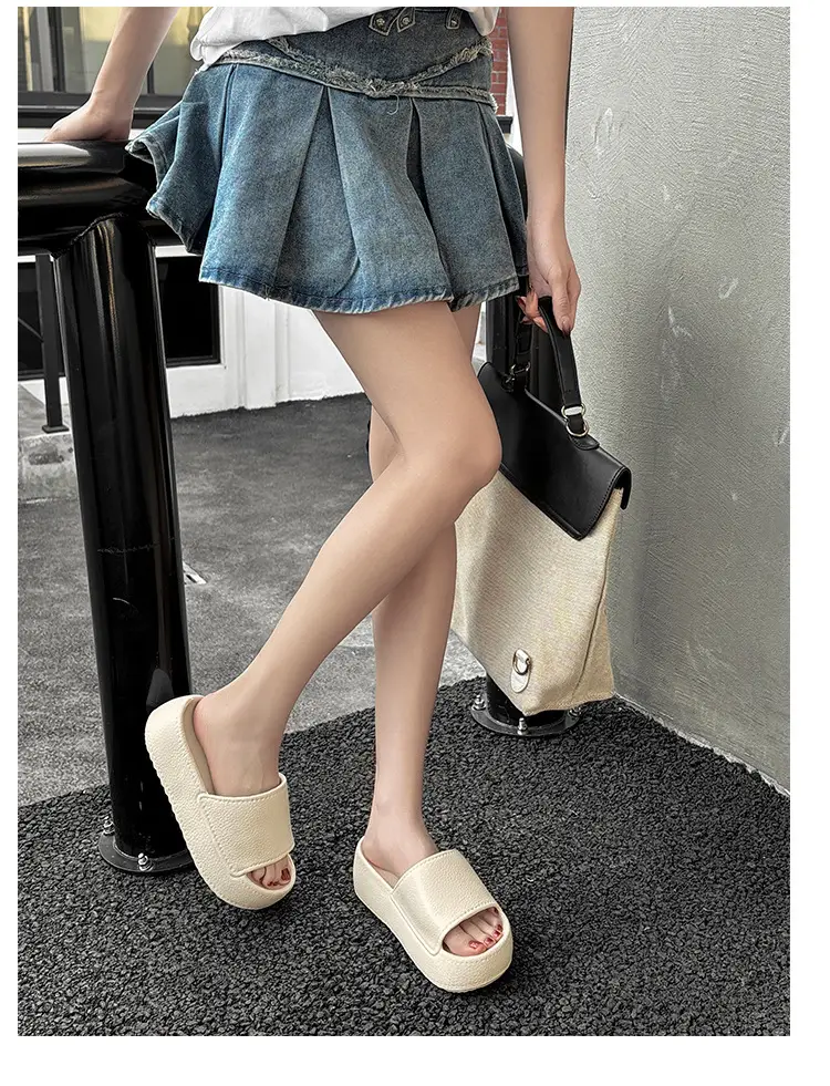 Women Black Thick Platform Sandals 2025 โ feature 5