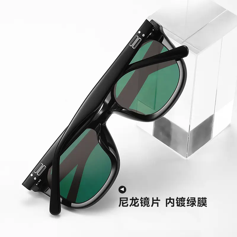 Queen White Sunglasses with UV Protection for Women - Image 11