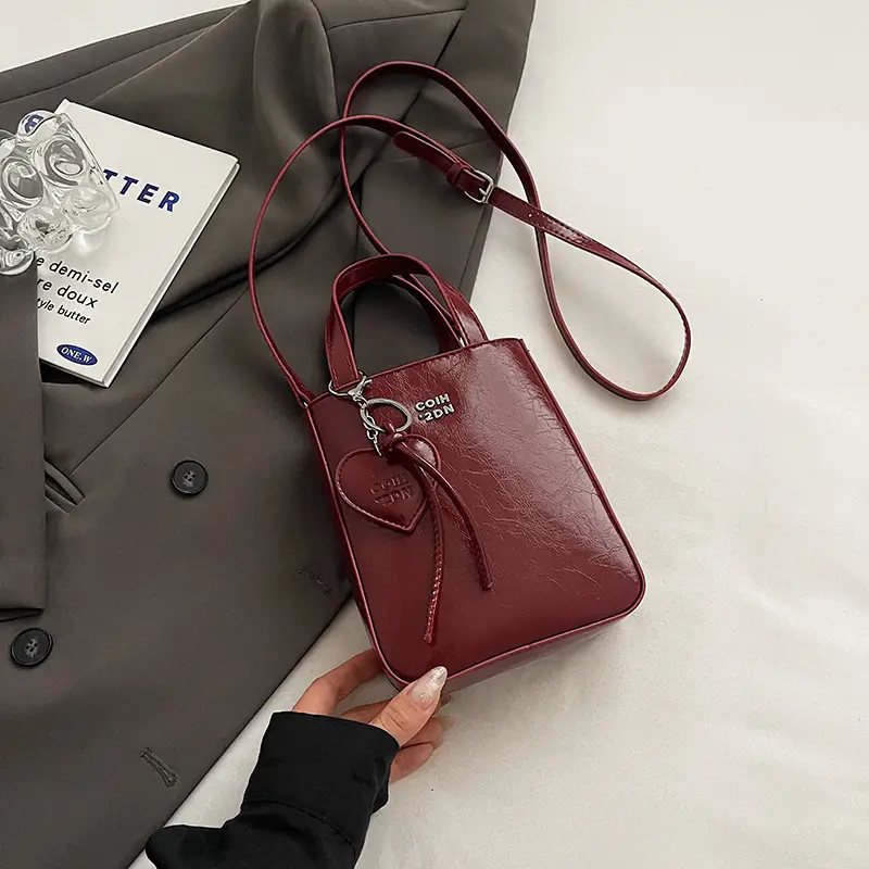 Silver Crossbody Bag for Women 2026 New Style - Image 4