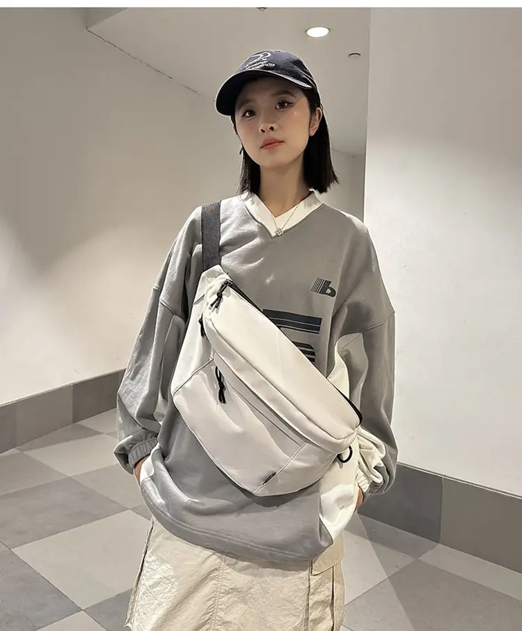 Black Crossbody Bag Sports Men Women Large 2025 — feature 2
