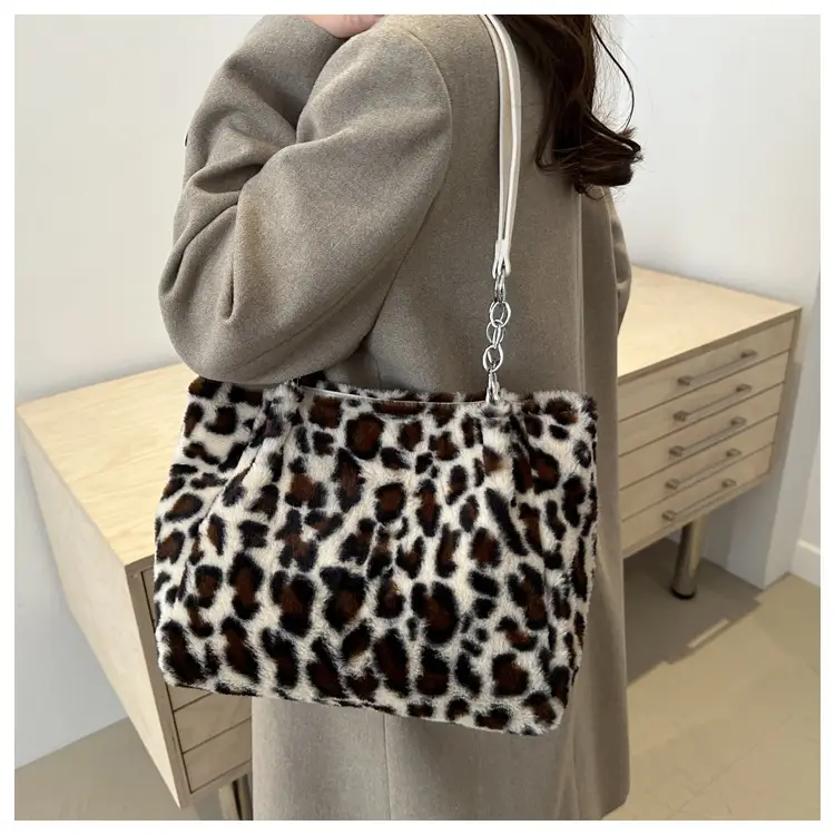 Leopard Print Plush Tote Bag for Women — feature 21