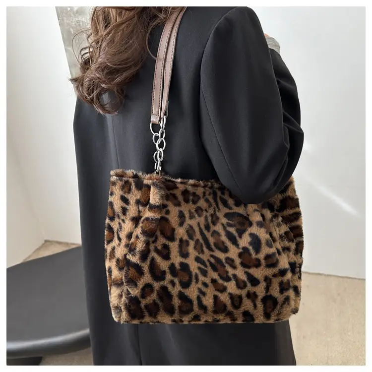 Leopard Print Plush Tote Bag for Women — feature 8