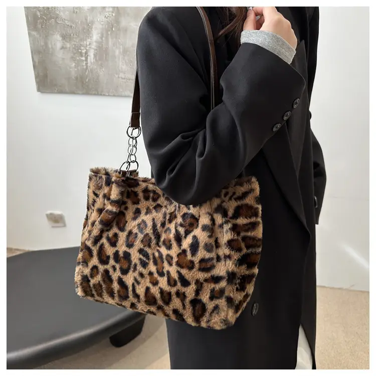 Leopard Print Plush Tote Bag for Women — feature 9